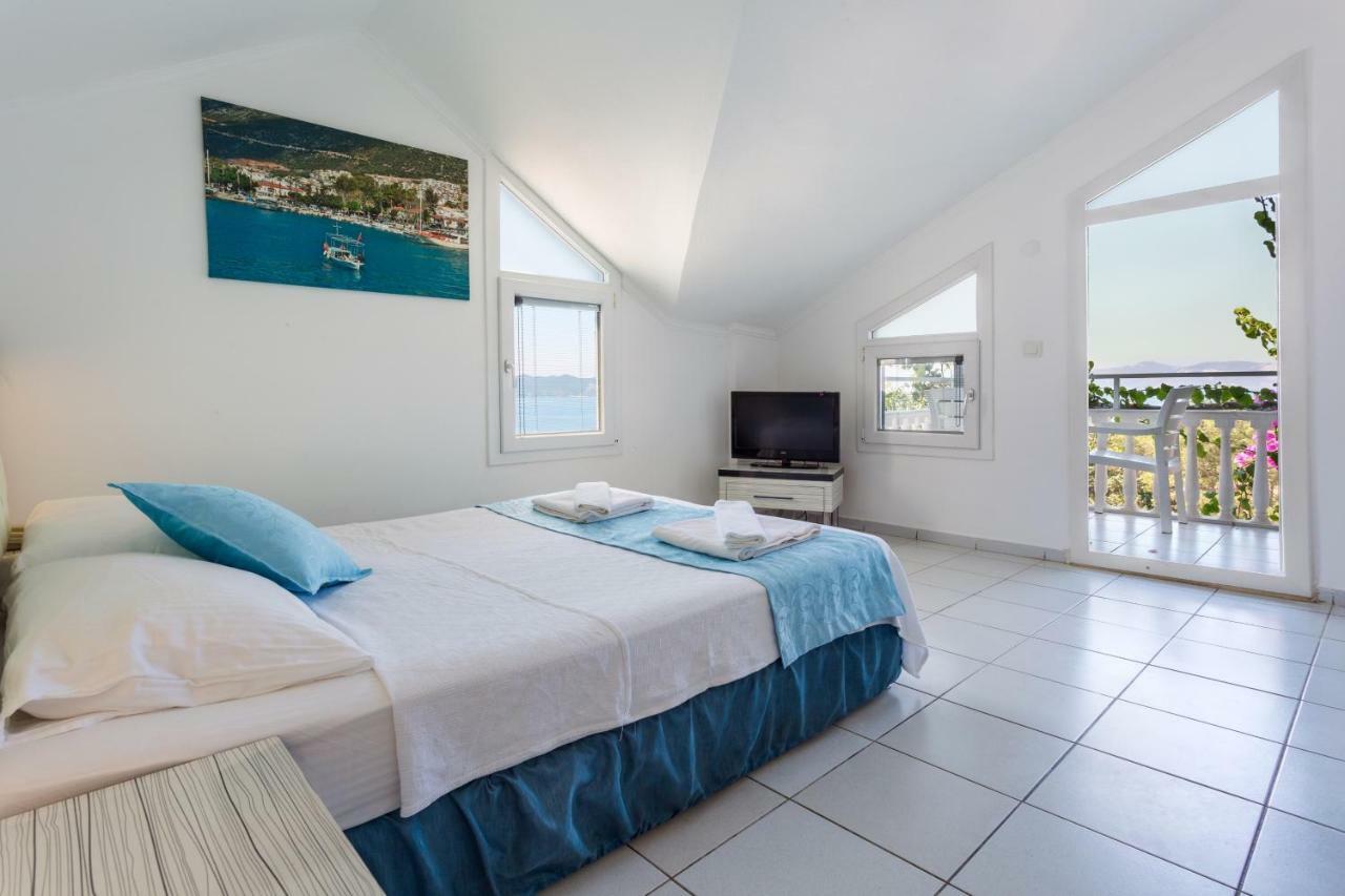 Hotel Koza Kaş Eksteriør bilde